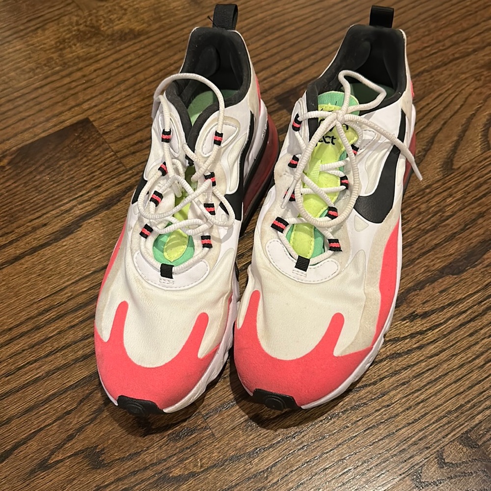 Nike Air Max 270